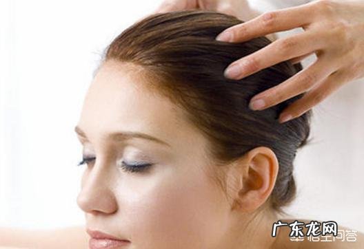 为什么“学生x”掉发比较严重跟什么原因有关呢