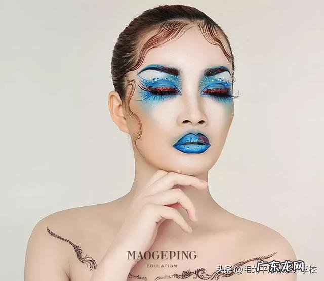 创意彩妆妆面简单 分享一组超棒的创意彩妆造型