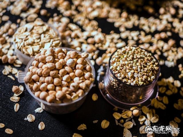 每晚跑完步回来吃牛奶加麦片能减肥吗?