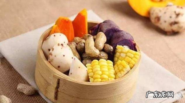 每天200个俯卧撑加100个仰卧起坐能减脂吗？