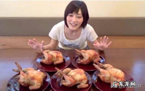 每天50个俯卧撑、仰卧起坐和深蹲,这样做的效果怎么样?