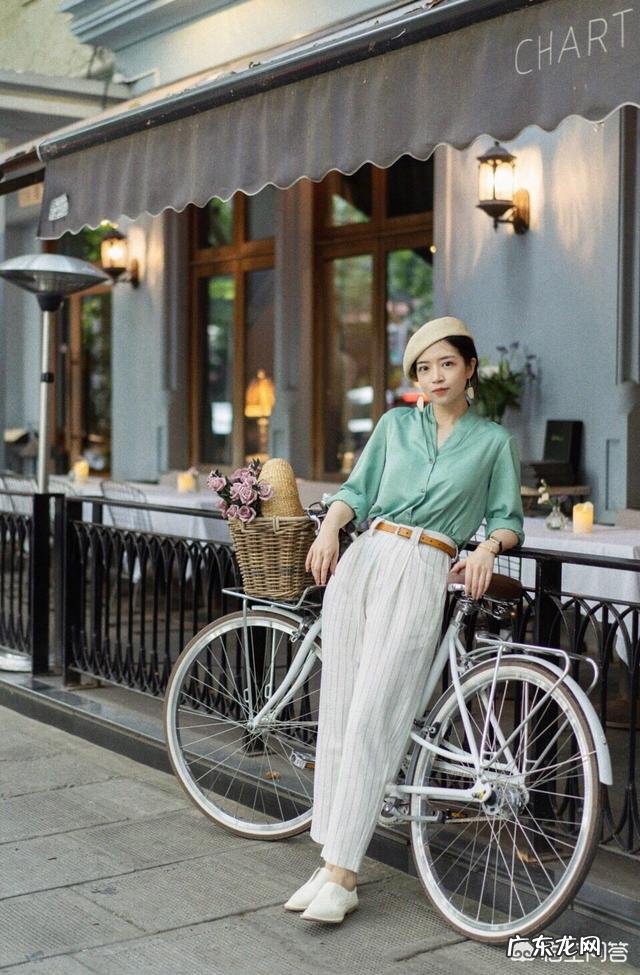 夏日职场新人怎样搭配适合上班又适合日常的? 职场小白该怎么搭配