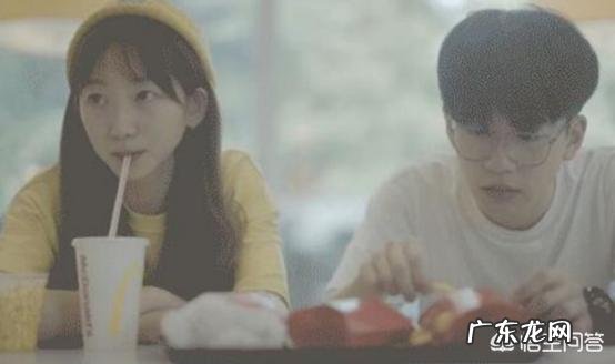 费启鸣是谁,为何突然之间就火了?