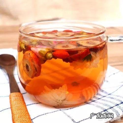 医生说，上厕所时，常做一个动作，肾功能越来越强！指的是哪个？