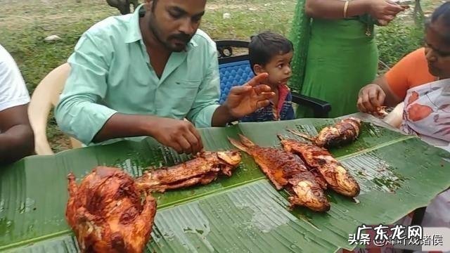 印度人经常用头顶东西,他们容易得颈椎病吗?