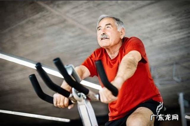 跑步久了膝盖疼怎么回事?