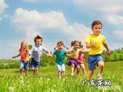 人在多少岁之后就不会长高了?21周岁后还能再长高吗?