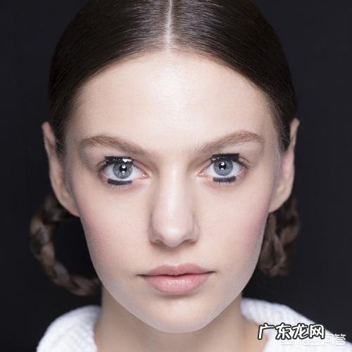 关掉滤镜和美颜,女明星的真实素颜状态是什么样的?