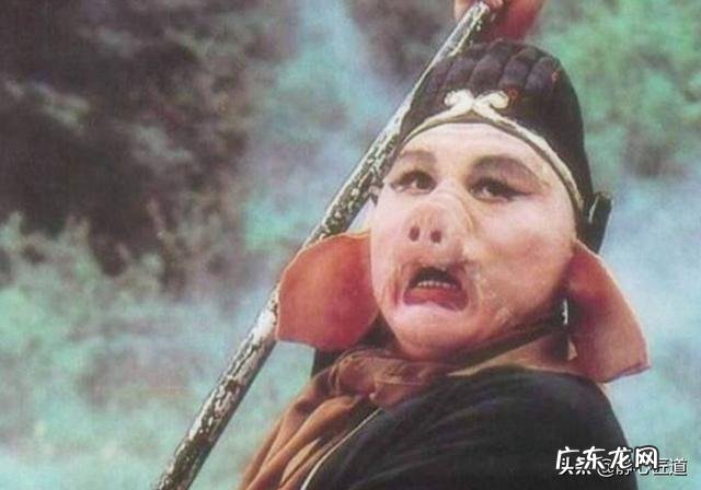 遇见美丽的女儿国国王,猪八戒为何没动心?