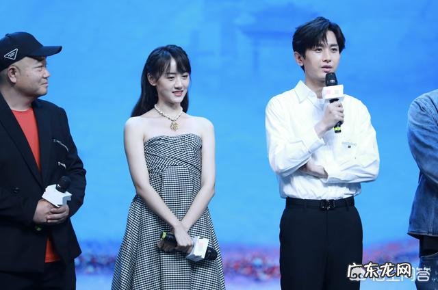 当流量明星被爆出自己的恶习,会怎么洗白呢?