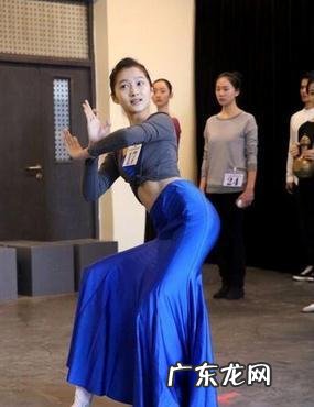 如何看待国民闺女关晓彤?