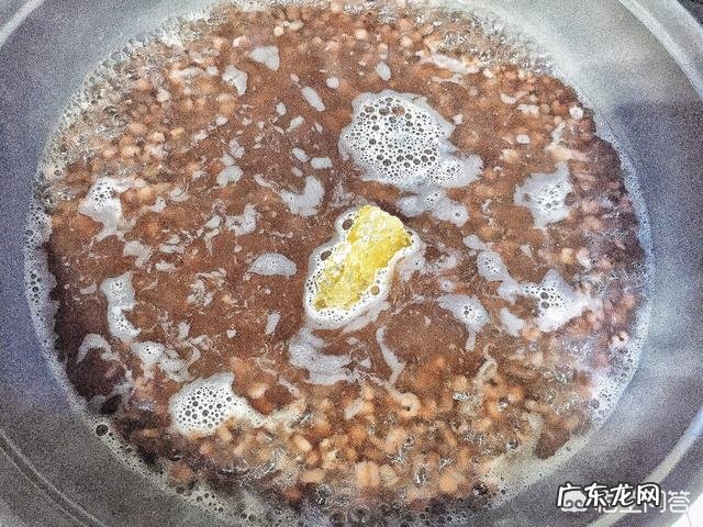 经期可以喝红豆薏米茶吗?