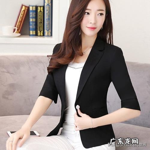 女人到中年,“不贪三情,不见三人,不聚三会”,是什么意思?