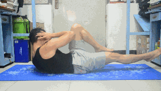 懒人宅在家里能练出腹肌吗?该怎么练? 怎样在家里练出腹肌