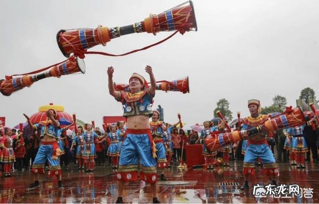 如何评价2021年清华美院本科动画毕设《万华镜》？