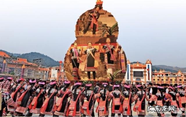 如何评价2021年清华美院本科动画毕设《万华镜》？