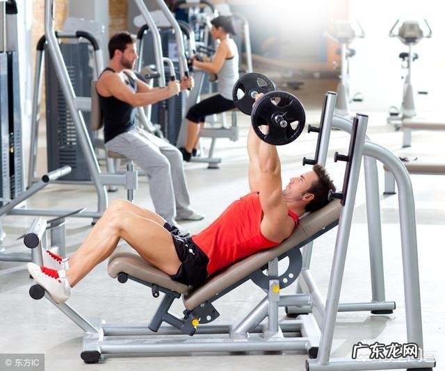 等量的时间,相同的生活习惯,游泳和跑步哪种方式减肥快些?