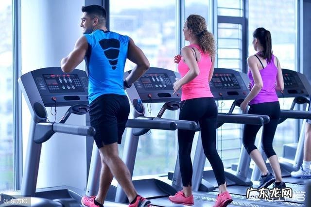 等量的时间,相同的生活习惯,游泳和跑步哪种方式减肥快些?