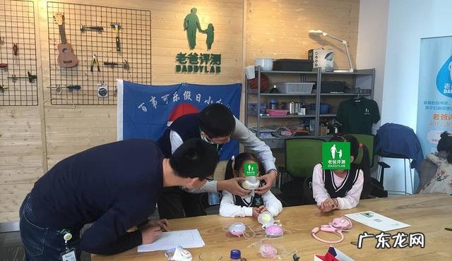 小孩可以用大人的牙膏吗?儿童牙膏有什么不同?