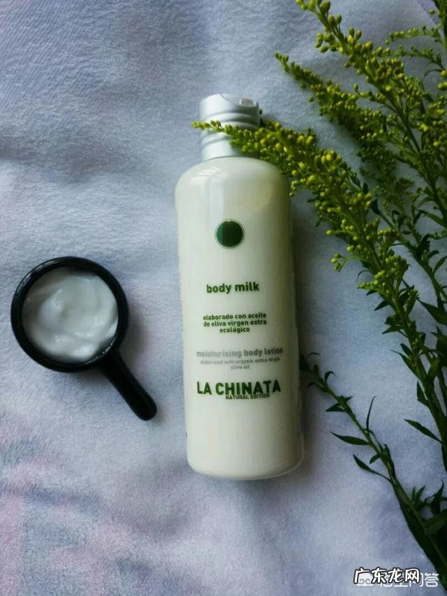 一般情况下女生过了25岁都是怎么护肤的?