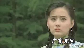 林允代言CK身材被嘲,为什么一天只靠一杯奶茶减肥的她还是胖? 林允喝什么牌子的奶茶