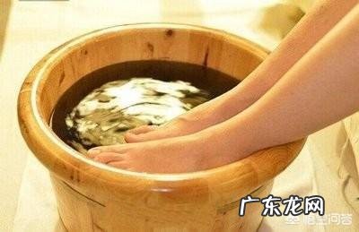 哺乳期间想去做艾灸,刮痧zhi疗,对身体会不会有害处?