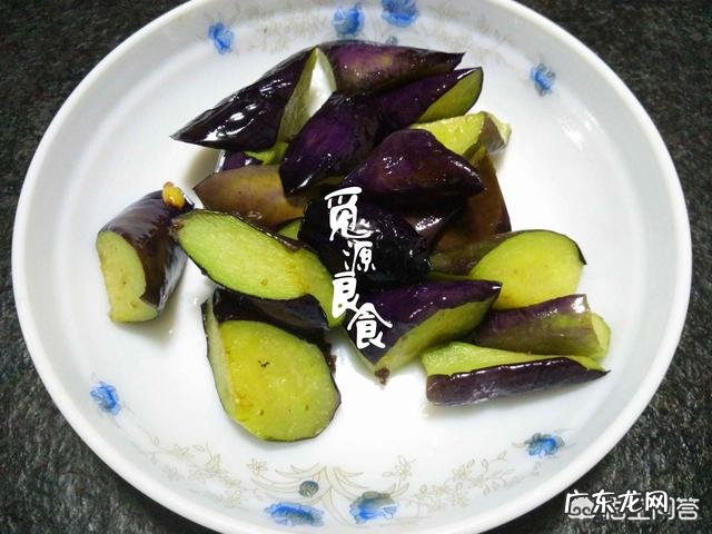 怎么样才能让土豆炖茄子更好吃?