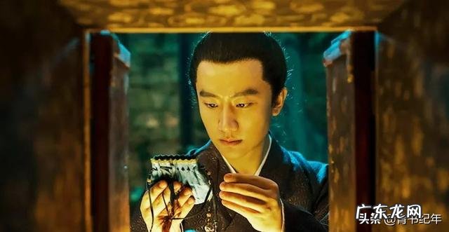 白居易晚年成了一个好色的老头，姬妾上百，是真的吗？