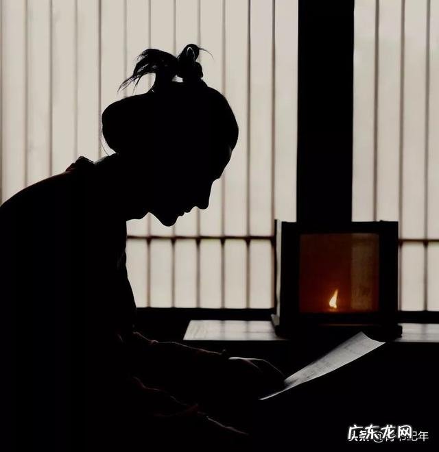 白居易晚年成了一个好色的老头,姬妾上百,是真的吗?