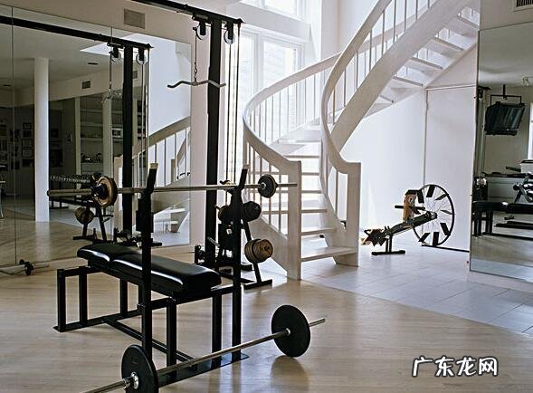 在家健身,适合买哪些健身器材