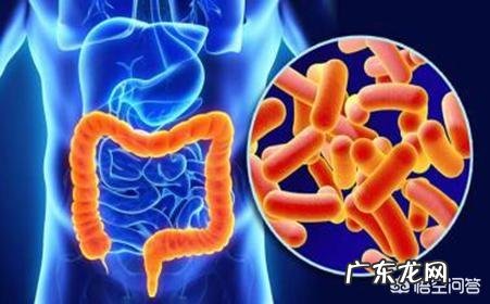 慢性结肠炎的症状是肚脐眼疼吗?