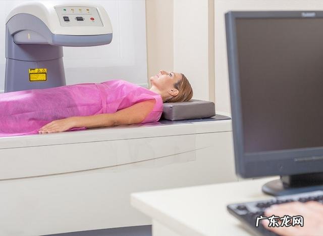 女性更年期,身体很干,有什么好的办法?