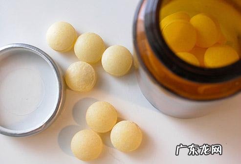 女性更年期,身体很干,有什么好的办法?