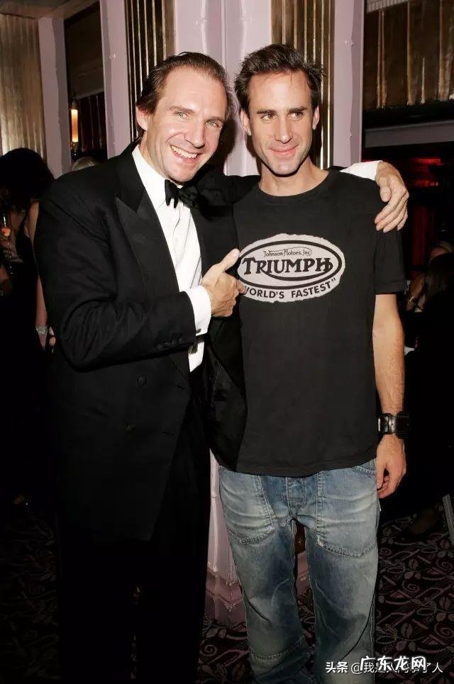 詹姆斯肌肉有多夸张,在外线球员里能排diyi吗?