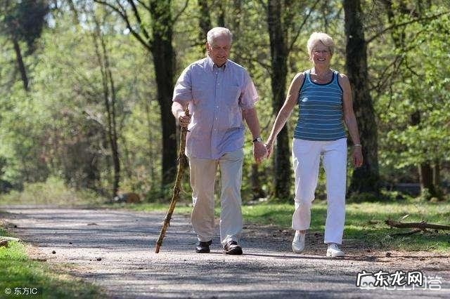 每天晚上散步对减肥有帮助吗?