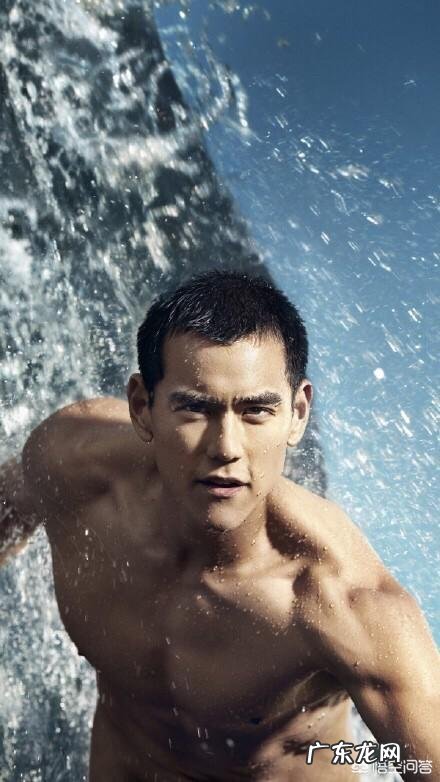 男生敷面膜，会显得很娘吗