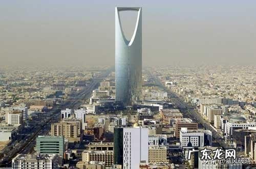 时至今日，沙特阿拉伯为何能够维护住封建统zhi？