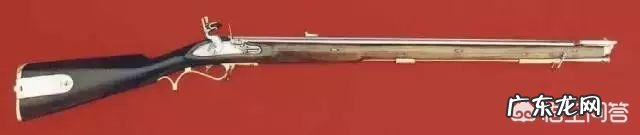 乾隆为什么不用火器武装军队,还是坚持弓马骑射的所谓满洲传统?