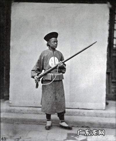 乾隆为什么不用火器武装军队,还是坚持弓马骑射的所谓满洲传统?