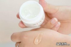 油性皮肤不需要擦面霜，这是真的吗