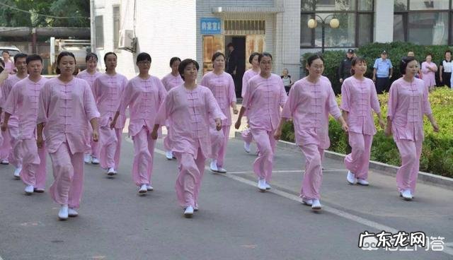 练习八段锦真的能健康长寿吗？