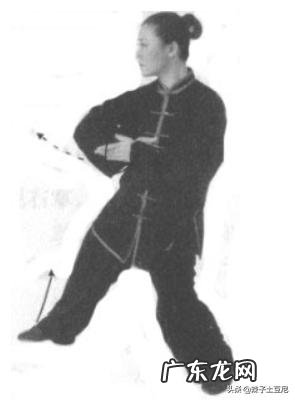 如何解决乒乓球爱好者动手不动脚难题,像专业选手一样快速移动?