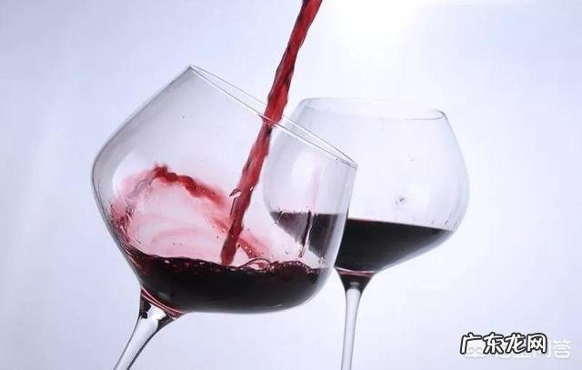 为什么说白藜芦醇可以延缓衰老、活肤抗皱啊?