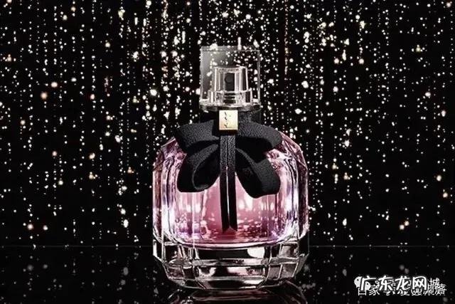 有没有那种能凸显自己的古典气质,闻起来有些高贵优雅的香水?