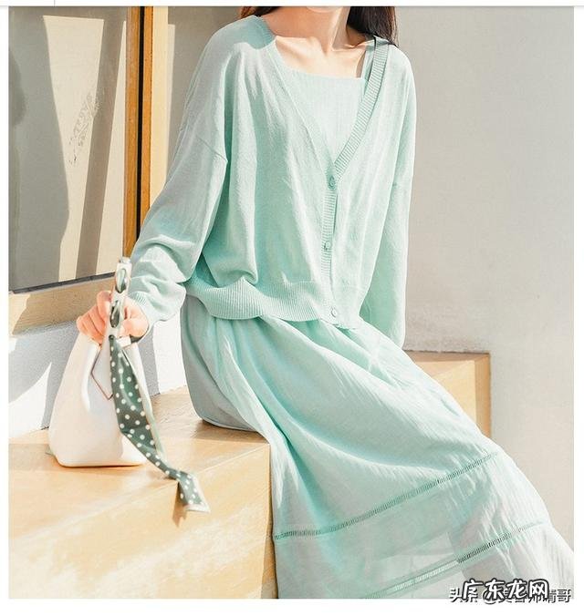 身材有点微胖的女生,上班要怎么穿才能显瘦又显气质呢?