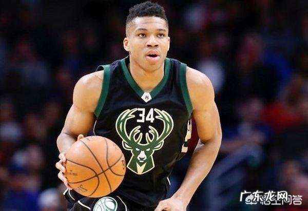 詹姆斯士兵13和字母哥1代哪个更好