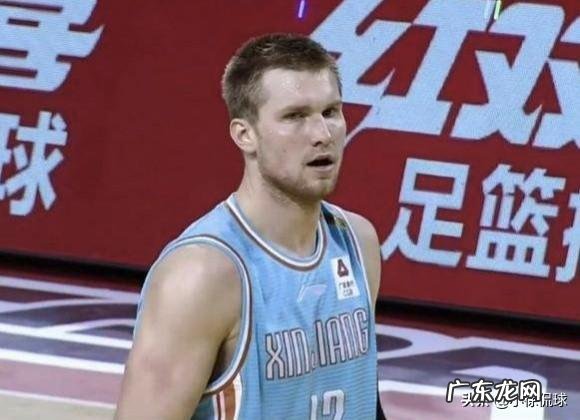 山东队逆转战胜八一队,巩晓彬为什么怒骂陶汉林