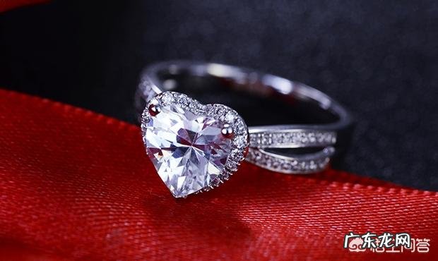 钻石4C是什么?一克拉钻戒多少钱?