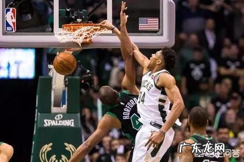 伦纳德手掌到底有多大,他的手掌大小在NBA能排diyi吗