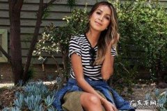 皮肤黑穿什么颜色的衣服好看？